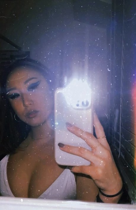 thesharonkim adult model archive