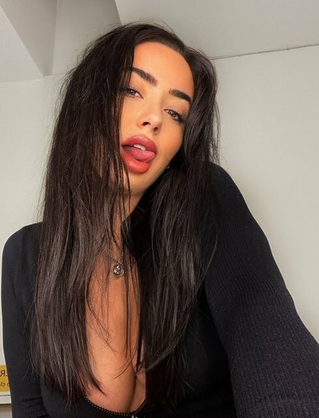 teen lingerie onlyfans hot naked pic