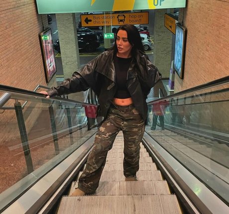 alexabrookexx high quality model image