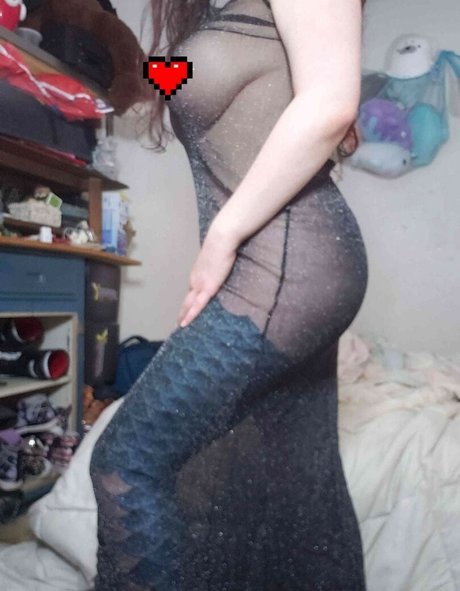 Mermaid Lunette model pretty photos