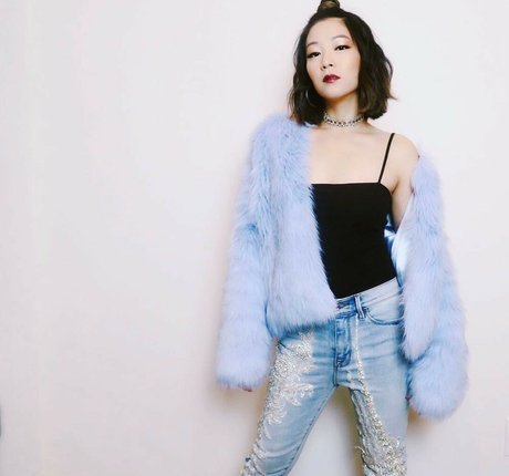Arden Cho sex model pics