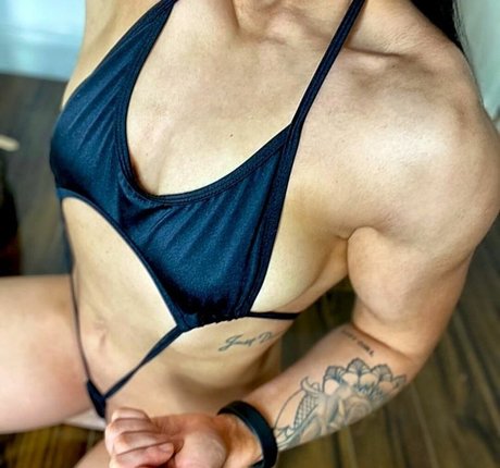 thick ass onlyfans pornographic picture