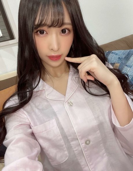 Naomi Majima exclusive star pictures