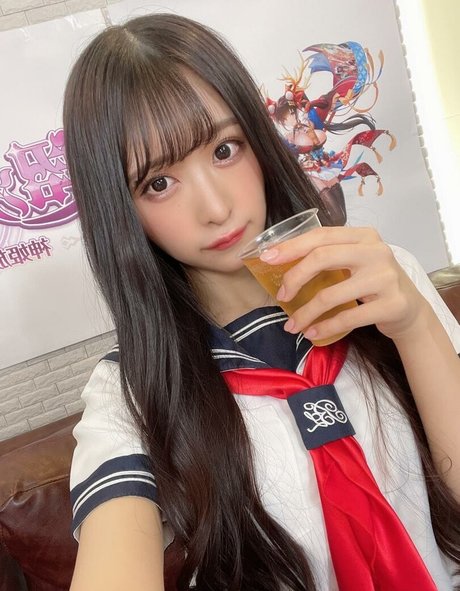 Naomi Majima beautiful model img