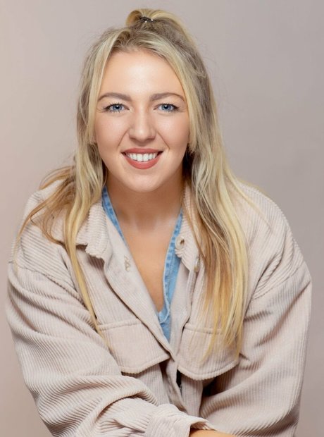 Maddy Smedley erotic star photo