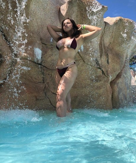 lauratsukii pornstar sex pictures