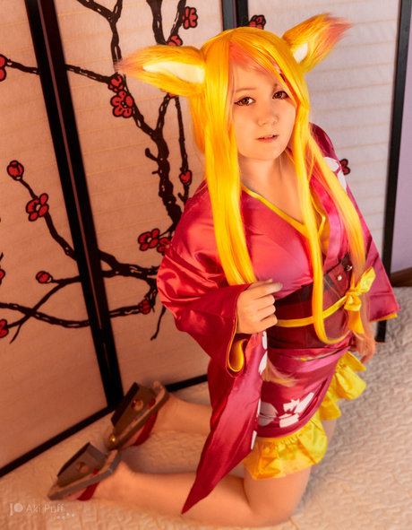 aki puff star top archive