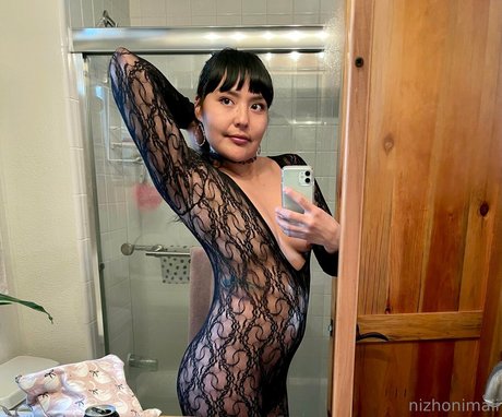 nizhonimaii free pornstar pic