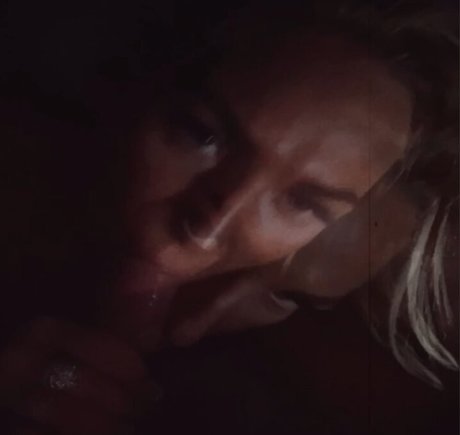 Elena Caplan pornstar naked pictures