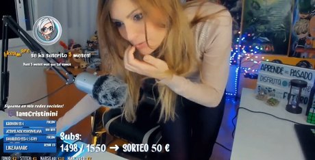 Iamcristinini hot pornstar pictures