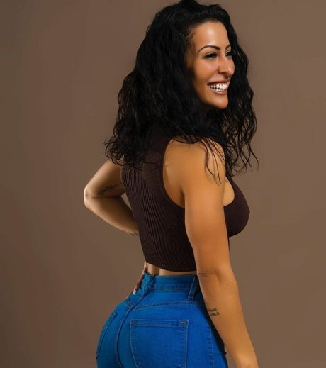 Lapaloma 11 model erotic photo