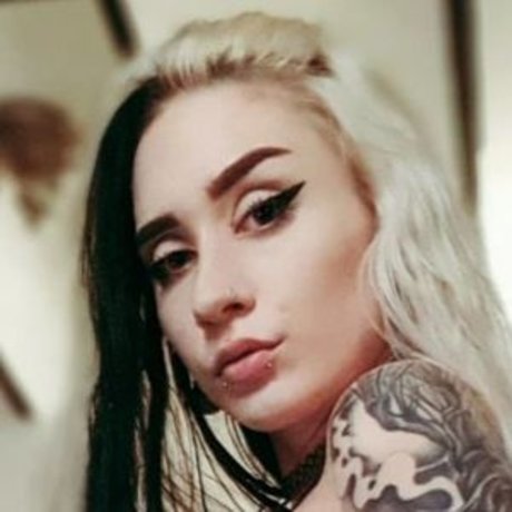 yearwalkatmidnight porn actress gallery