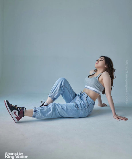 Felicia Carissa model pornographic pics