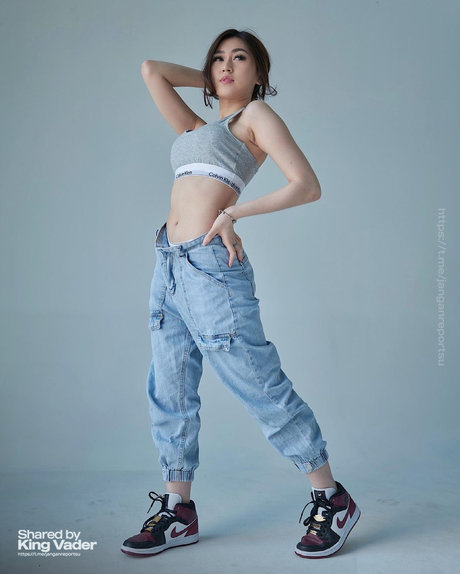 asian teen pussy onlyfans hot image