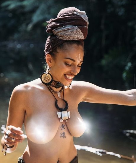 Herbalflorabots xxx actress galleries