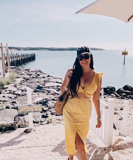 female bodybuilder onlyfans hot naked pics