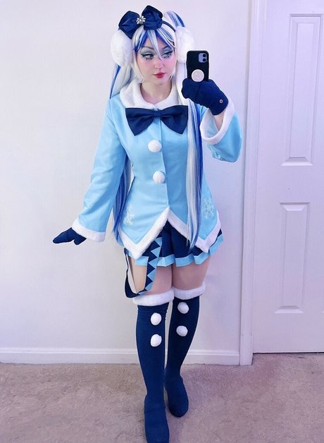 busty redhead teen onlyfans sexy pic