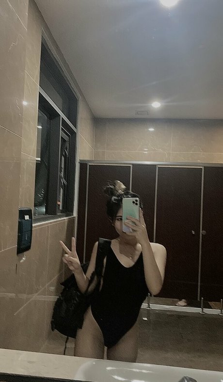 Suniebae high quality actress galleries