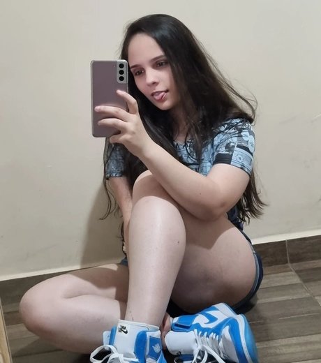 Laysa Meroto model adult galleries