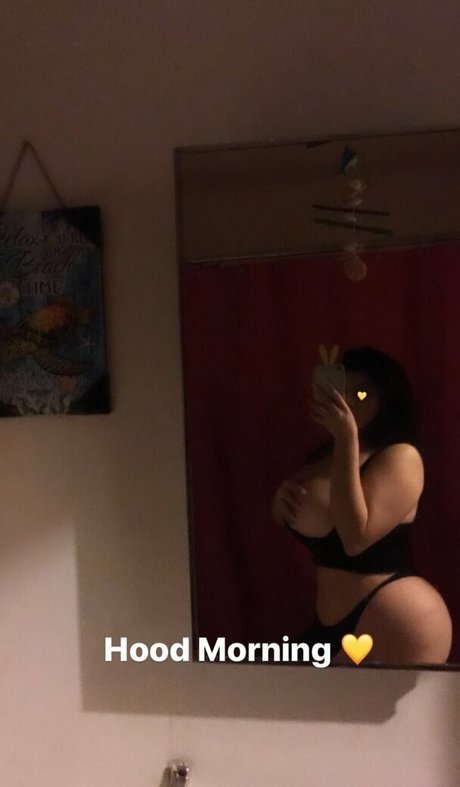 chubby girls onlyfans exclusive image