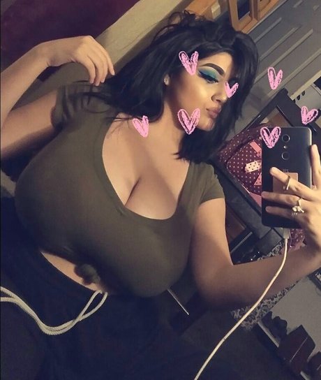 Kim Rose model sexy image