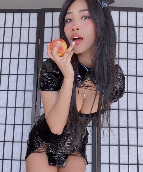 stan sumalee top actress image