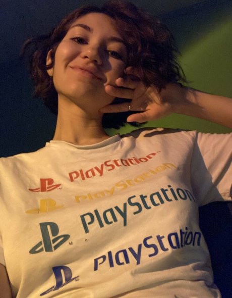 adorable dina model xxx photo