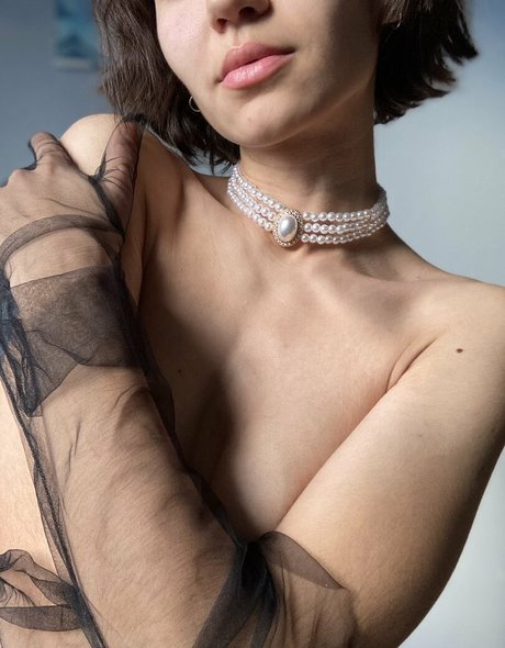 adorable dina high quality actress archive