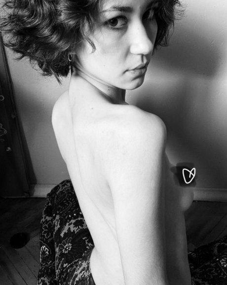 blonde babe onlyfans pretty photo