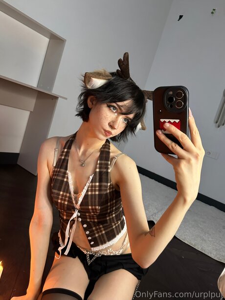 urplpur nice model galleries