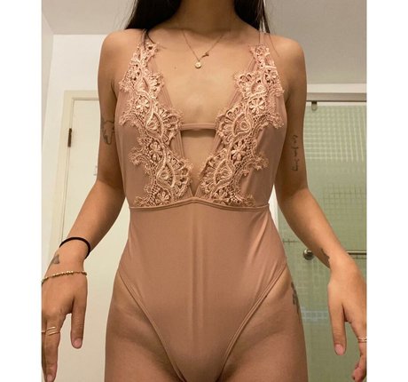 Kylie Cheung model exclusive galleries