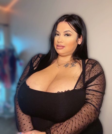 asian brunette onlyfans erotic pics