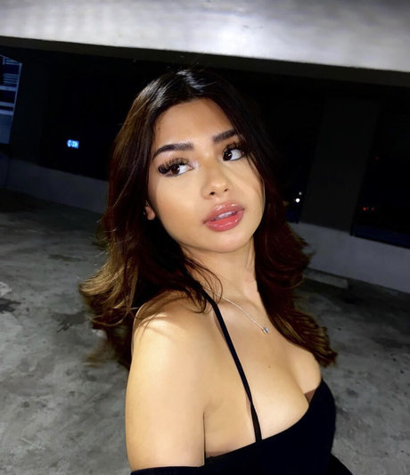 Priscillahazell sexy star img