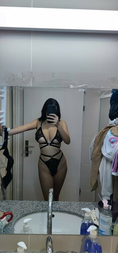 AngelEce exclusive actress pic