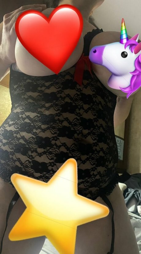 Tittyqueen77 exclusive actress gallery