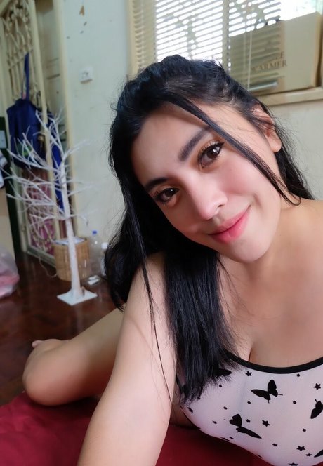 Aungsumalyn model beautiful pictures