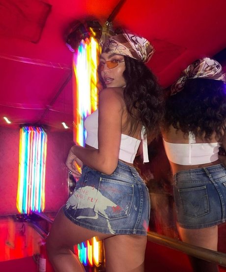 gay teacher onlyfans art naked pics