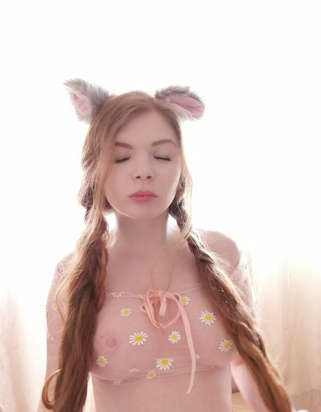 Mira Ilina sexy star photo