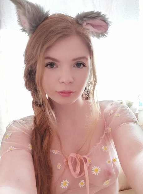 Mira Ilina naked star photo