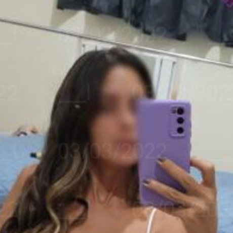 Casal Hallls model high quality images