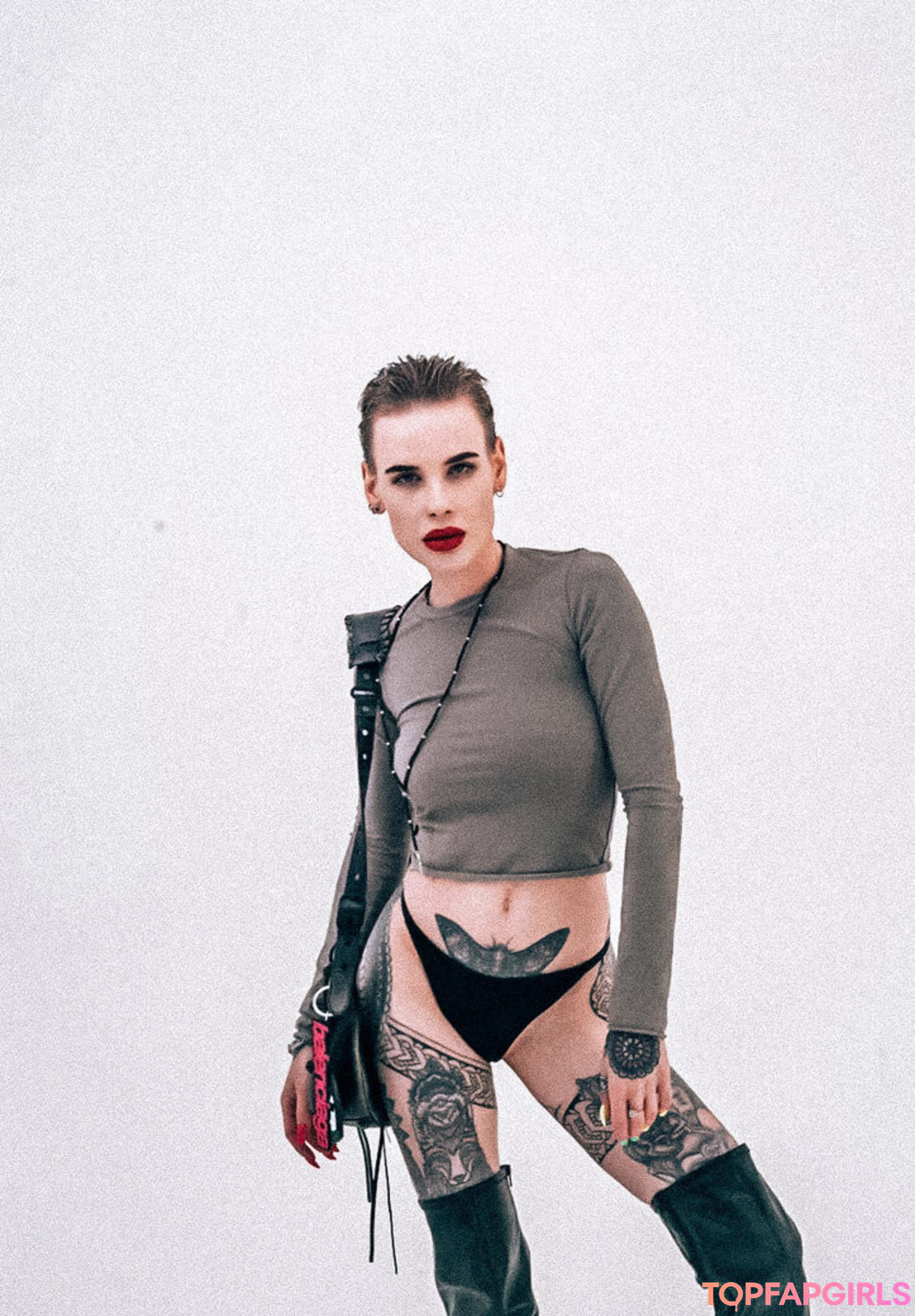 Tory Inve Fansly star adult images