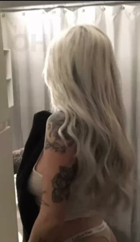 tranny onlyfans naked pictures