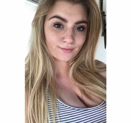 hailey williams22 star free images