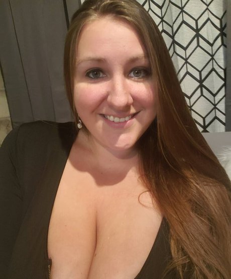 Caityy Cakesss star high quality pic