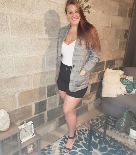 Caityy Cakesss high quality star pic