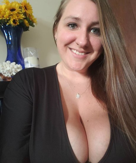 Caityy Cakesss perfect pornstar picture