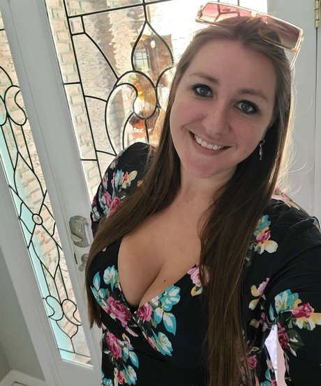 Caityy Cakesss xxx actress gallery