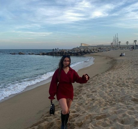 dumps sex actress pic