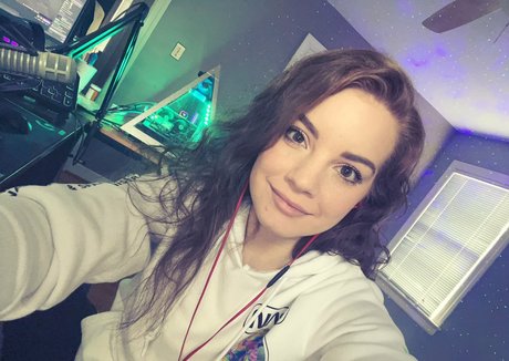 Gingy Gingerliness sex pornstar pic