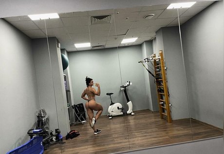 Daria Shuer pornographic star photos